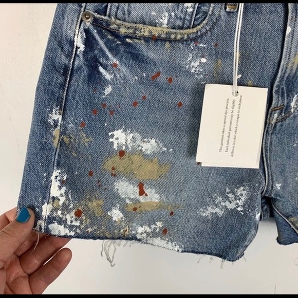 FRAME Stevie Splatter Paint Raw Edge Shorts Sz 24 - Picture 5 of 7